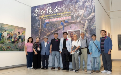 黄飛油彩繪畫展 東西境合韻味深長 曠世鉅作「山居歲月一秋華」詩情畫意風情萬種